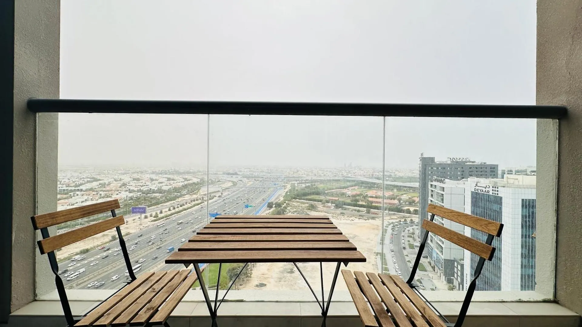 Luxury Studio Apartment Canal View Business Bay Free Parking By Belvilla Dubai Homestay